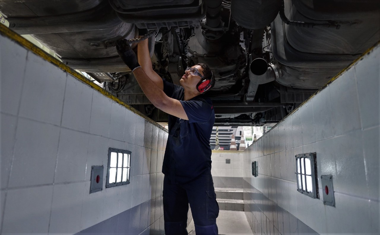 Scania Repair and Maintenance Contract - We Service Ahead, You Stay Ahead