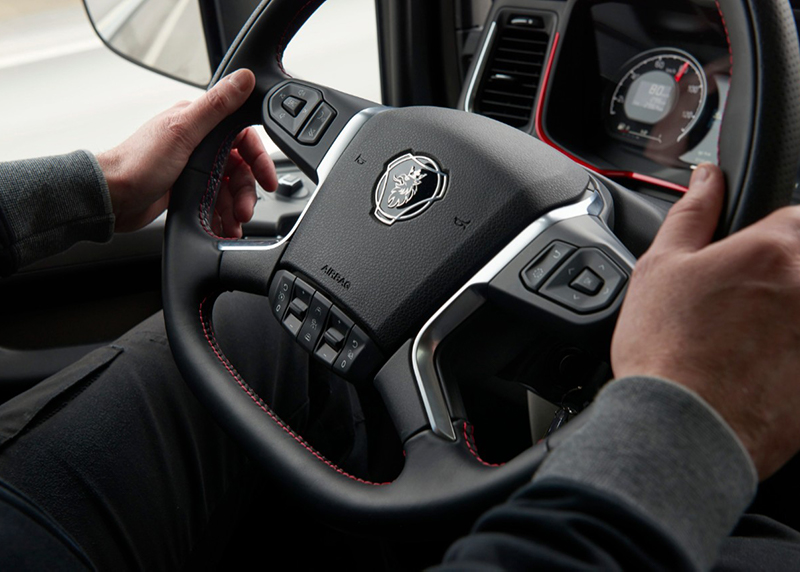 V8 steering wheel