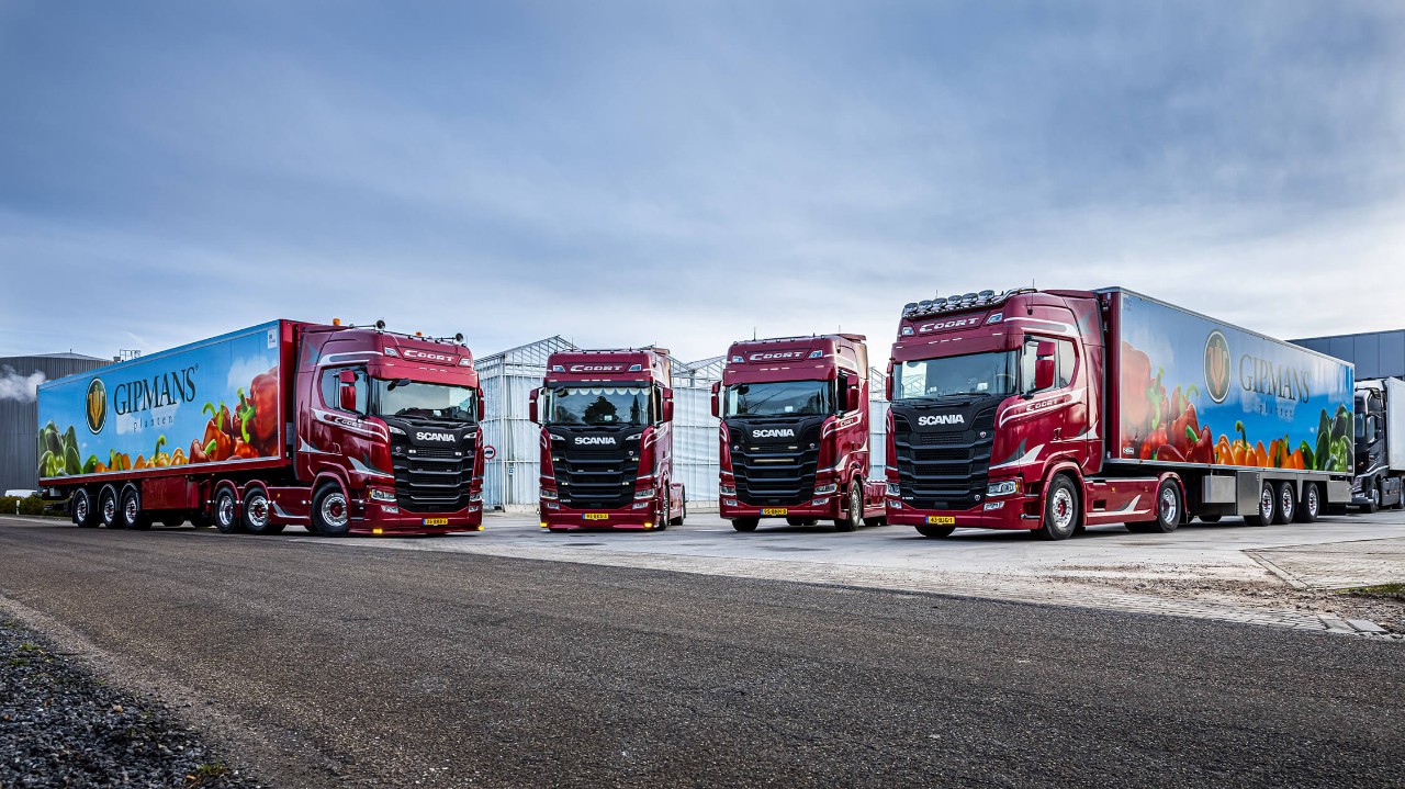Scania vrachtwagen voor Coort Transport