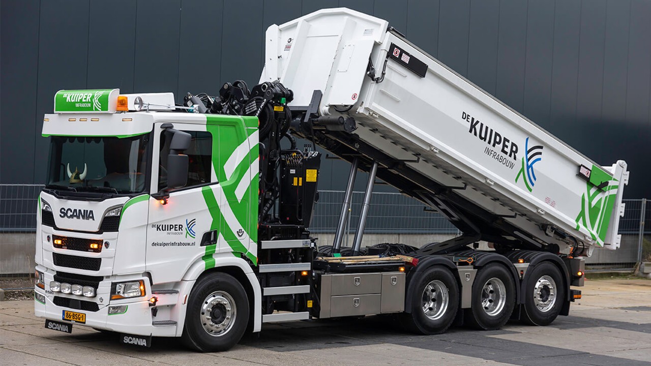 De Kuiper Infrabouw kiest voor Scania 8x4 met V8-motor