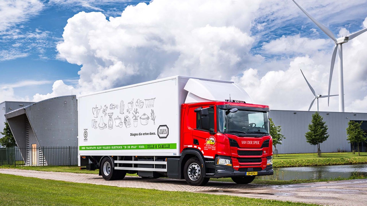 Nic. Van der Spek transport koopt Scania multi-battery Plug-in Hybrid
