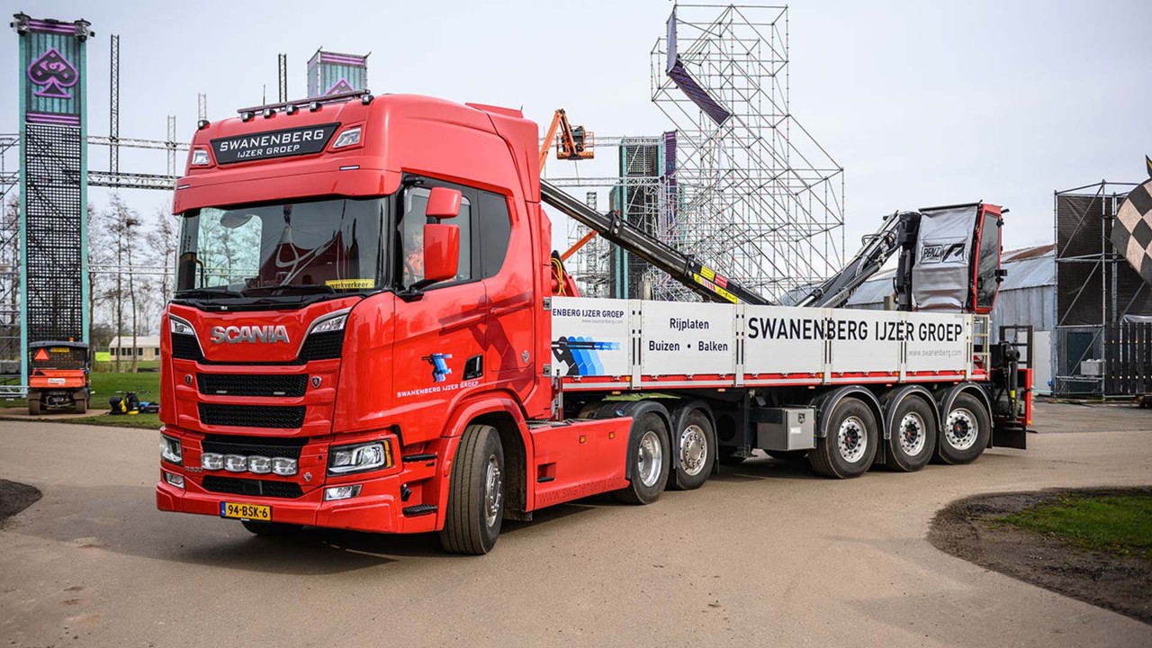 Swanenberg IJzer Groep neemt weer Scania V8 in gebruik