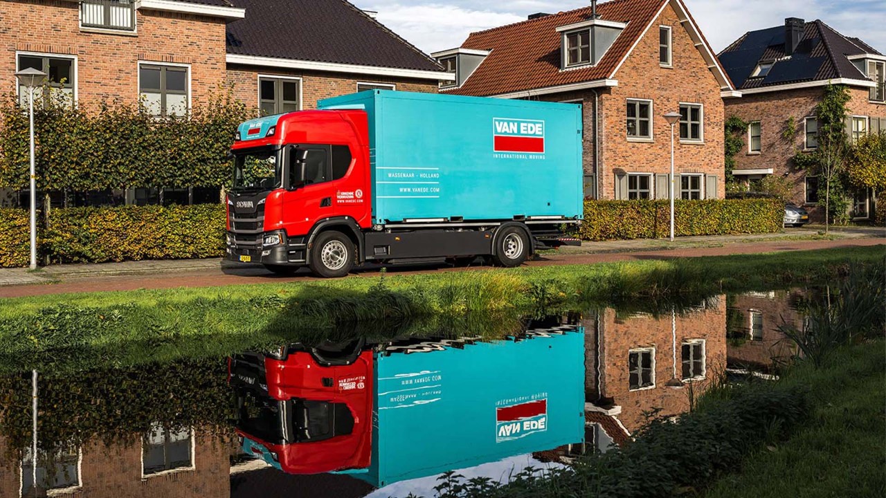 Scania PHEV van Ede