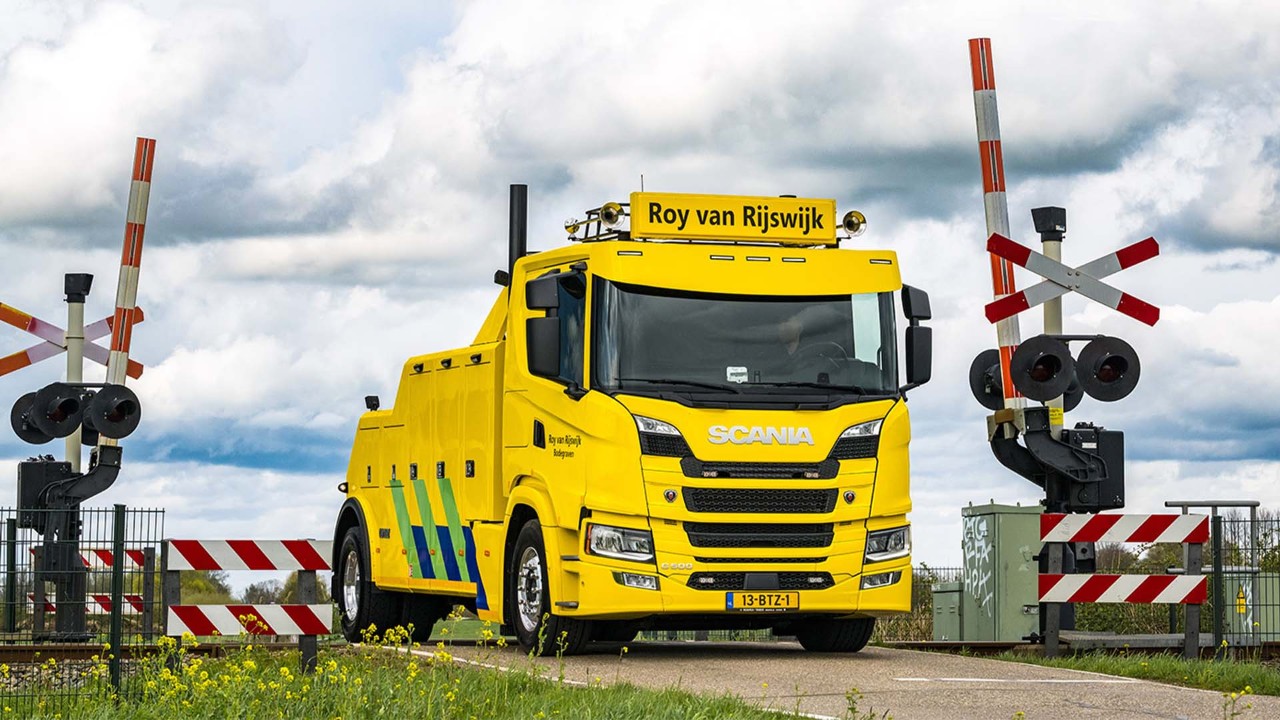 Van Rijswijk neemt Scania bergingsvoertuig in gebruik