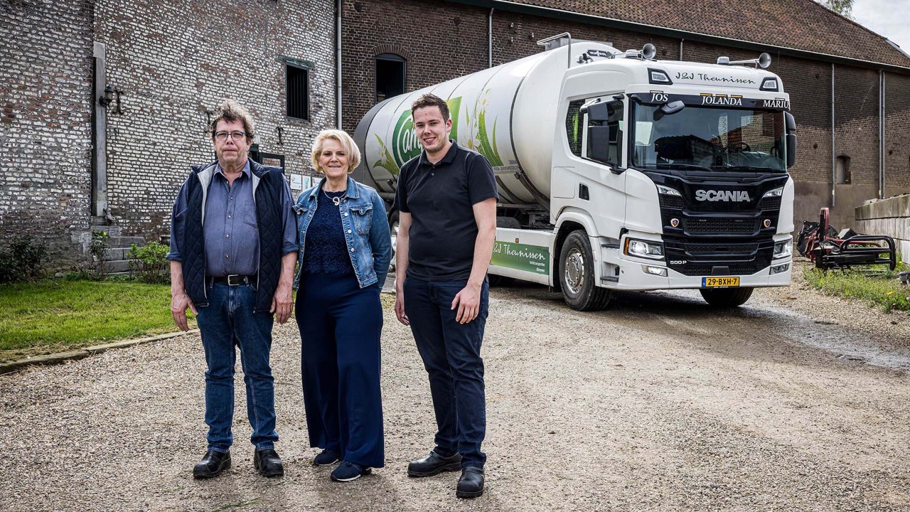 Theunissen Scania P500