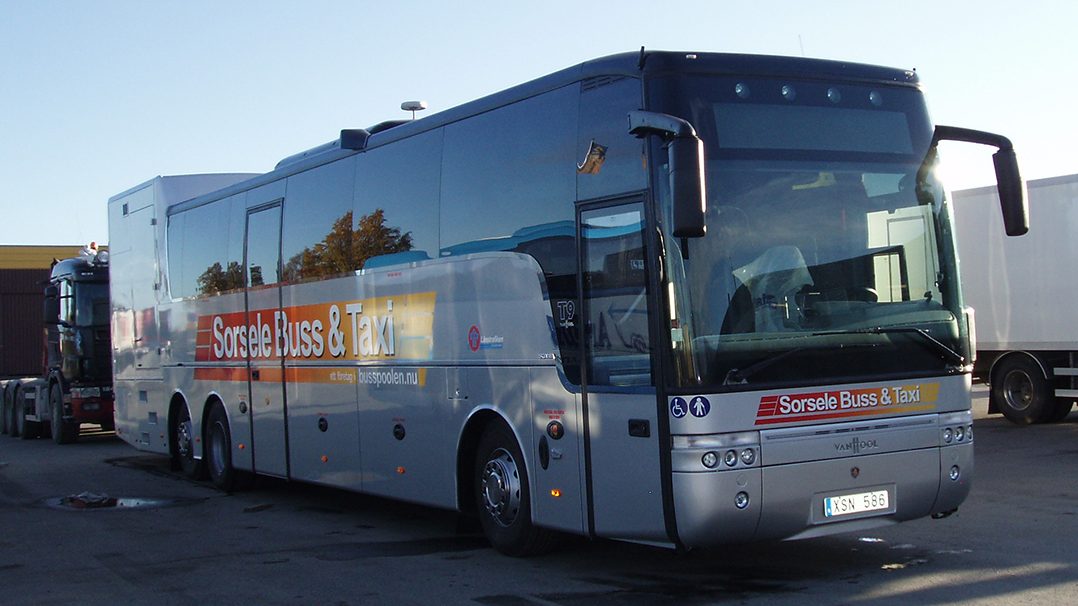 Fraktbuss for passasjerer