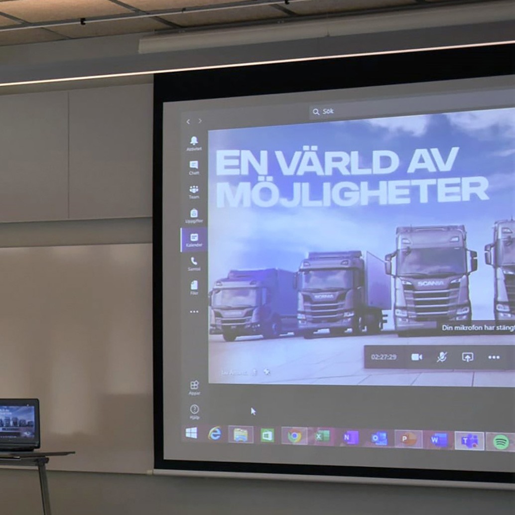 Vi ställer inte in - vi ställer om!