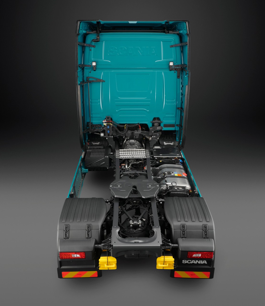 Modelo flexível do chassis e nova gama de depósitos de combustível 