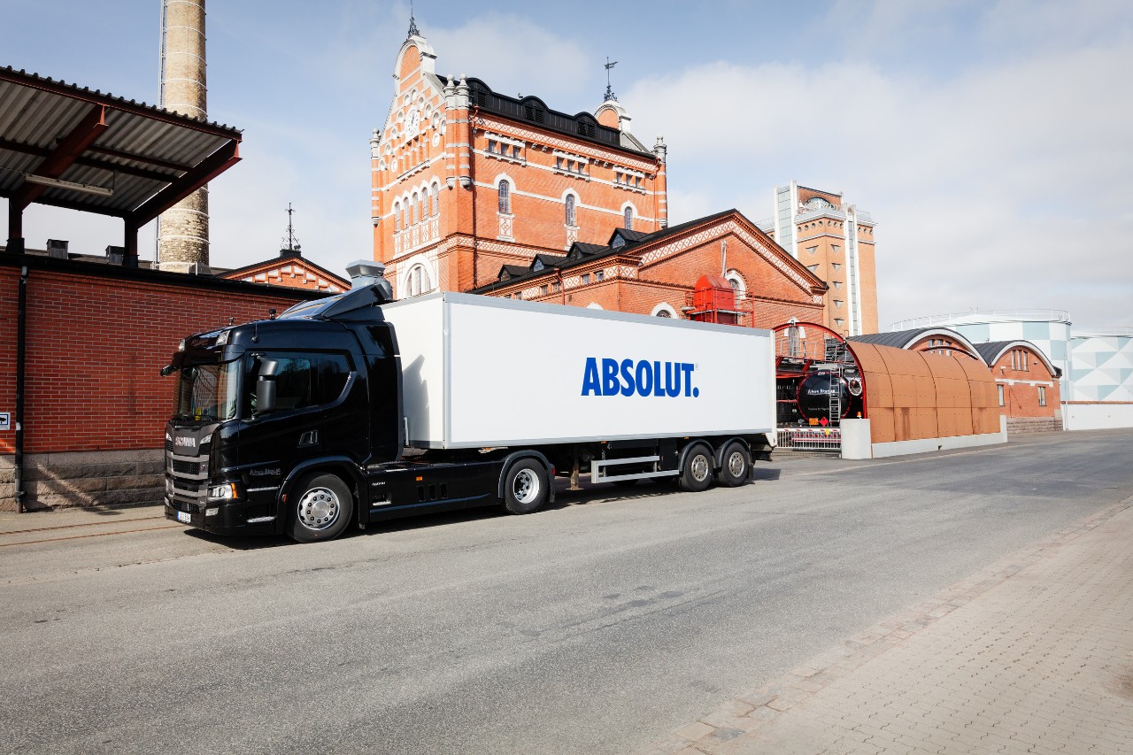Scania elhybrider till Absolut i Åhus