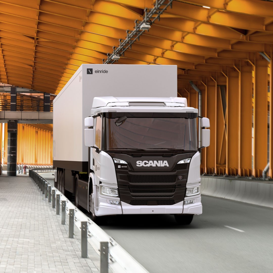Scania och Einride driver på elektrifieringen av vägtransport med ny flotta om 110 lastbilar 