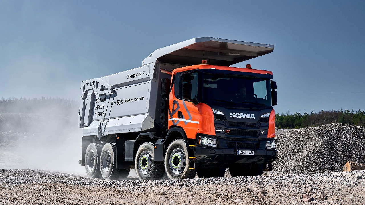 Scania XT heavy tipper 