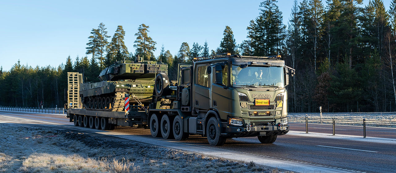 Scania stridsvagnsdragare
