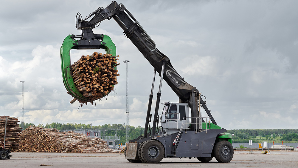 Industrimotorer för materialhantering och hamnutrustning