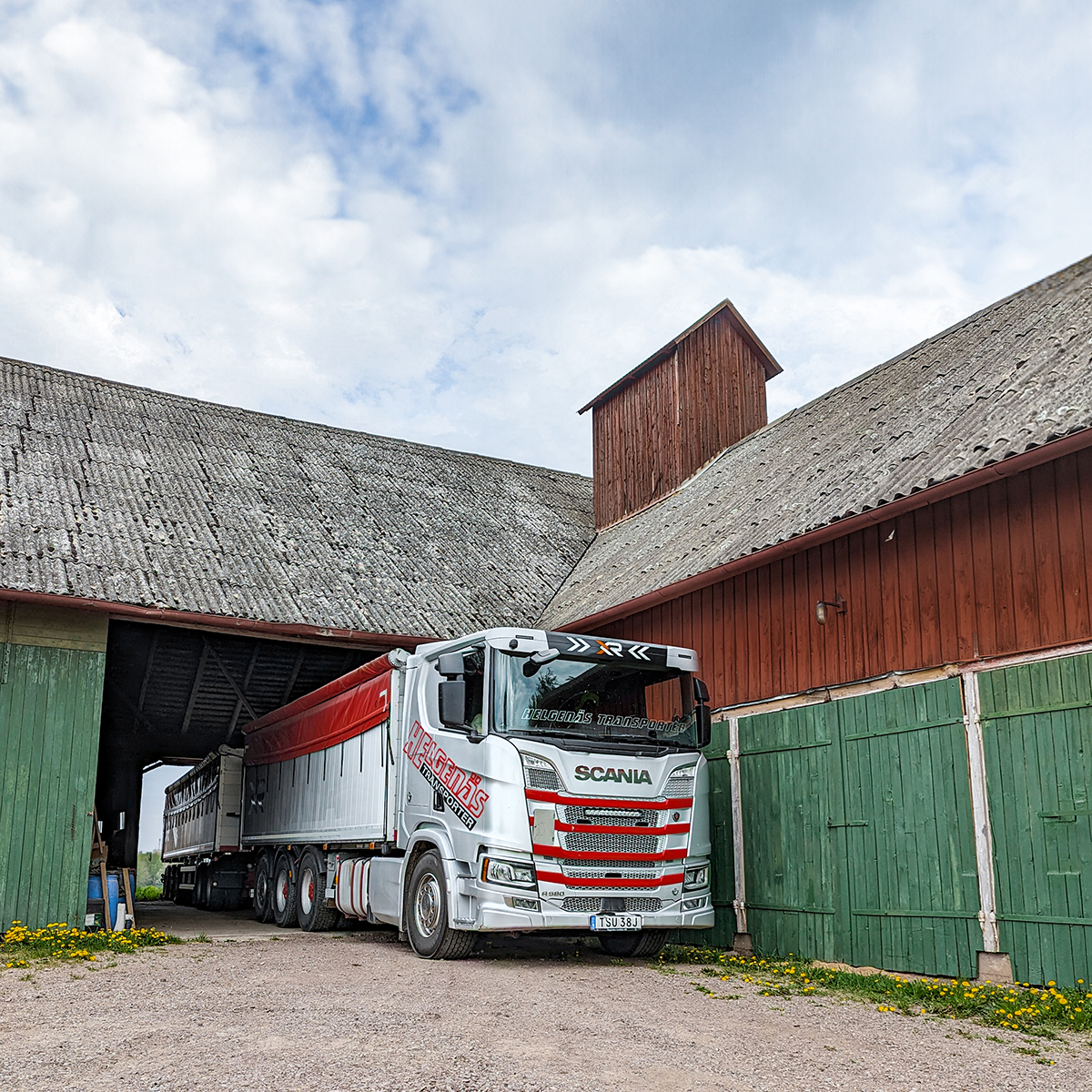 Helgenäs Transporter