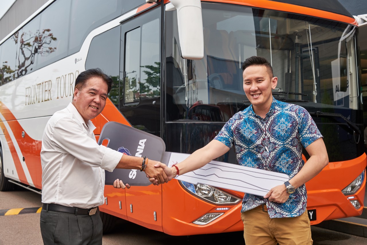 LEISURE FRONTIER GROUP ACQUIRES TWO NEW SCANIA COACHES, PLANS TO TARGET PREMIUM CHARTERING MARKET IN SINGAPORE
