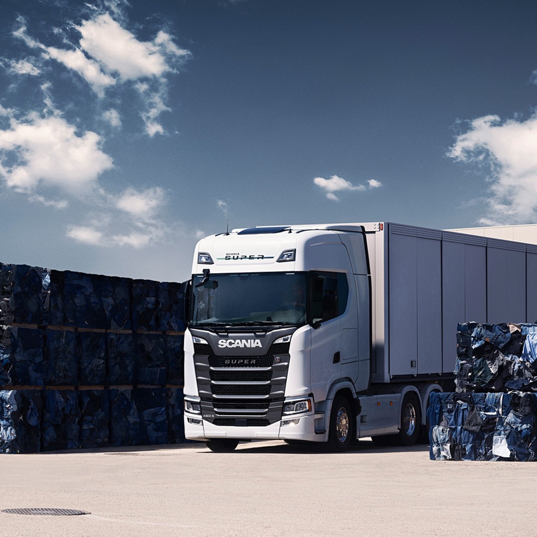 SCANIA LAUNCHES NEW POWERTRAIN AND MAJOR UPDATES TO ITS TRUCKS IN SINGAPORE