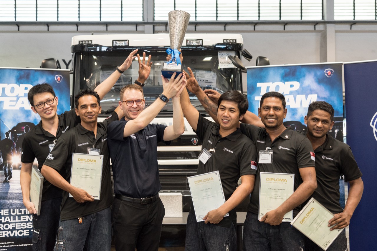 SERVICE CREW COMPETE TO BE THE BEST TO DRIVE THE SHIFT TO A SUSTAINABLE TRANSPORT SYSTEM