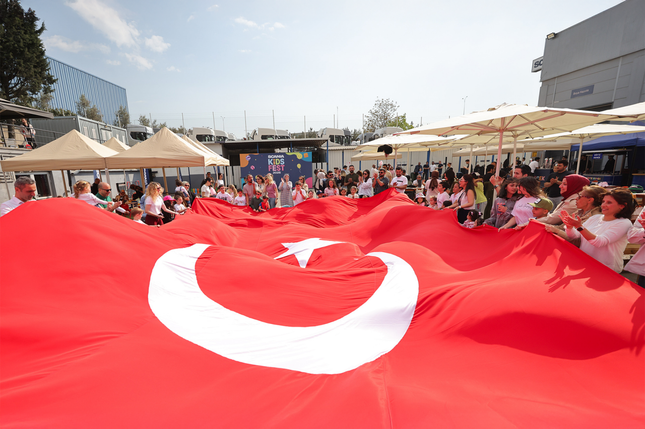 Minik Ellerle Büyük Fikirler: Scania Kids Fest 