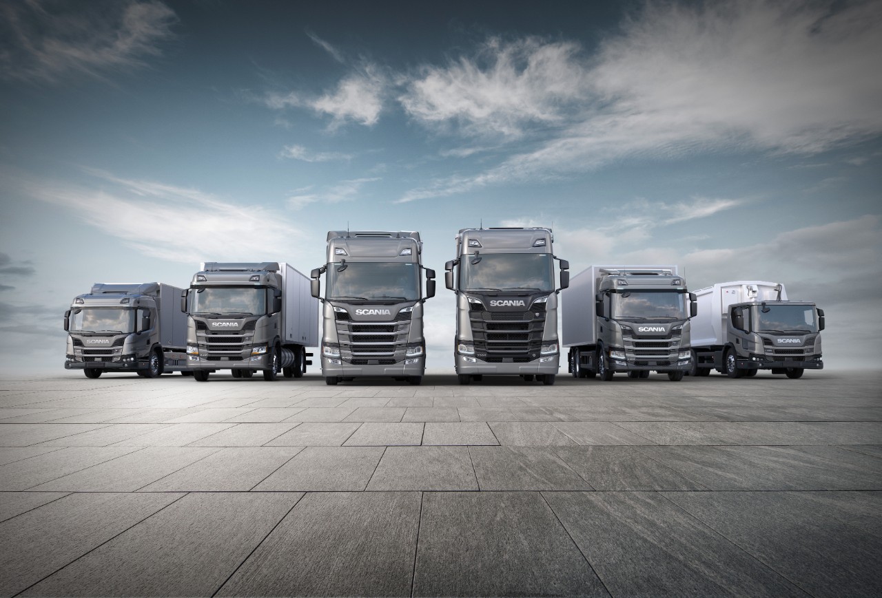 Scania truck range - alternative fuels with PHEV
Scania L 320 PHEV 6x2
Scania G 410 LNG/LBG 4x2 
Scania R 450 biodiesel/HVO 4x2 
Scania730 S biodiesel/HVO 4x2 
Scania G 410 biodiesel/HVO/ethanol 6x2 
Scania P 280 biodiesel/HVO 4x2