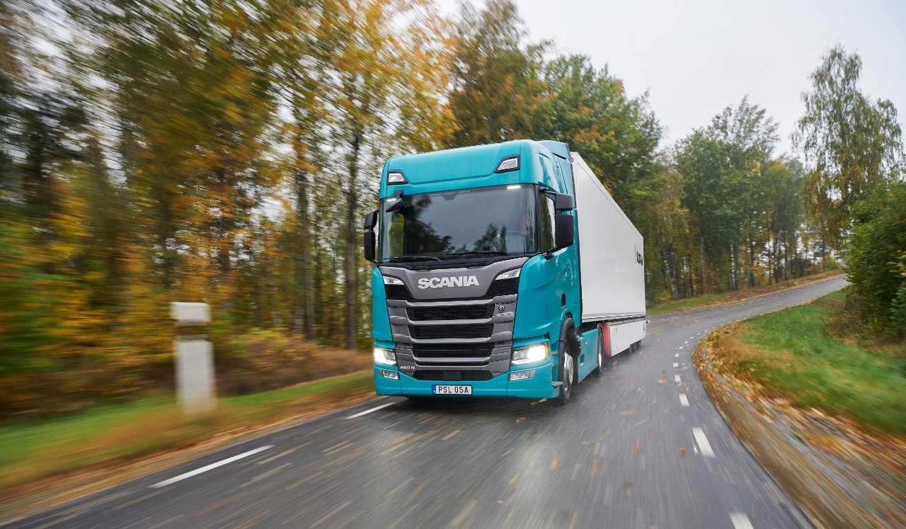 Mavi Scania R serisi