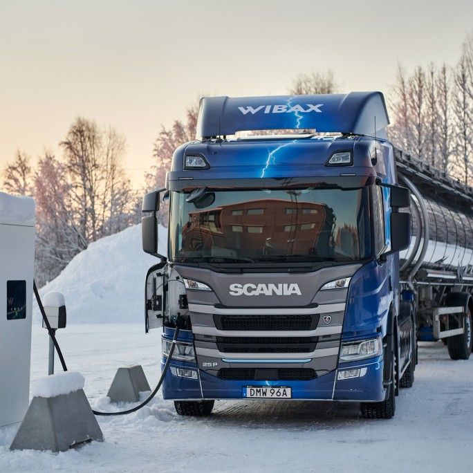 64-тонна вантажівка Scania для Wibax