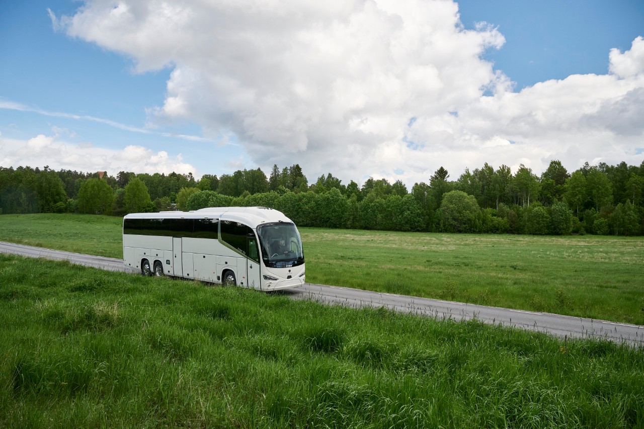 Scania and Flix announce long-term partnership to make sustainable long-distance travel a reality 