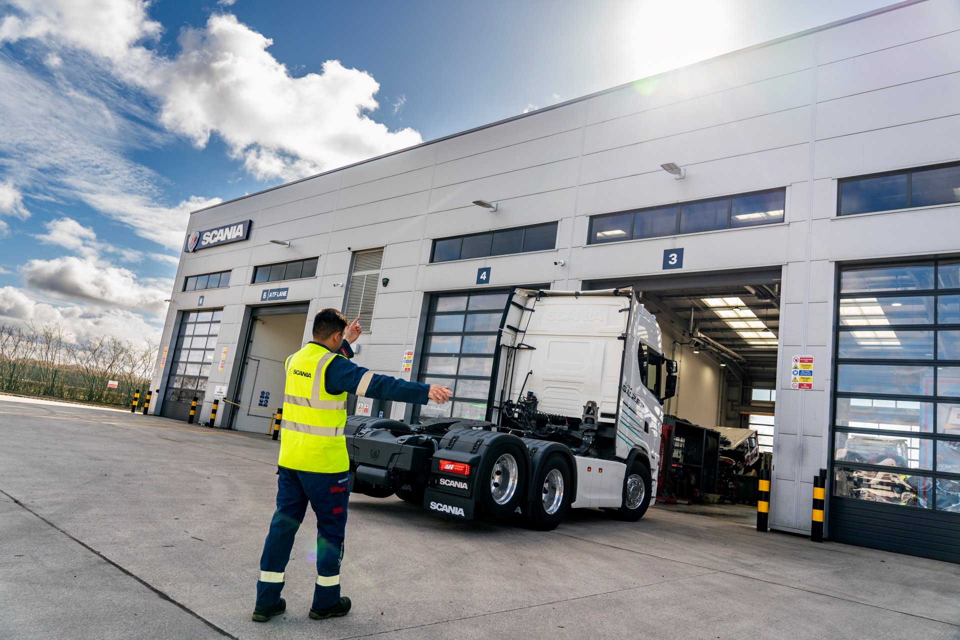 Scania authorized dealership