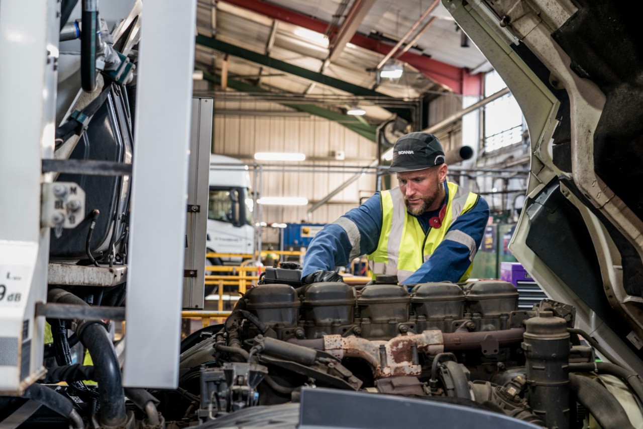 Register CV at Scania