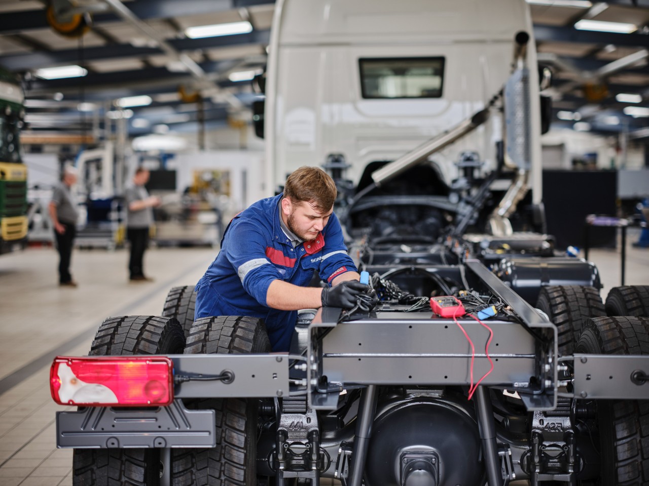 Apprentice technician
