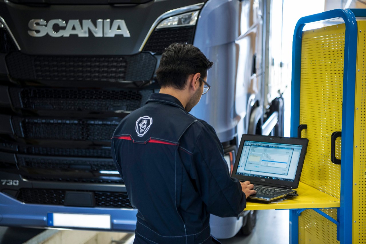 WE CELEBRATE OUR SKILLS WITH THE WORLDWIDE SCANIA TOP TEAM COMPETITION