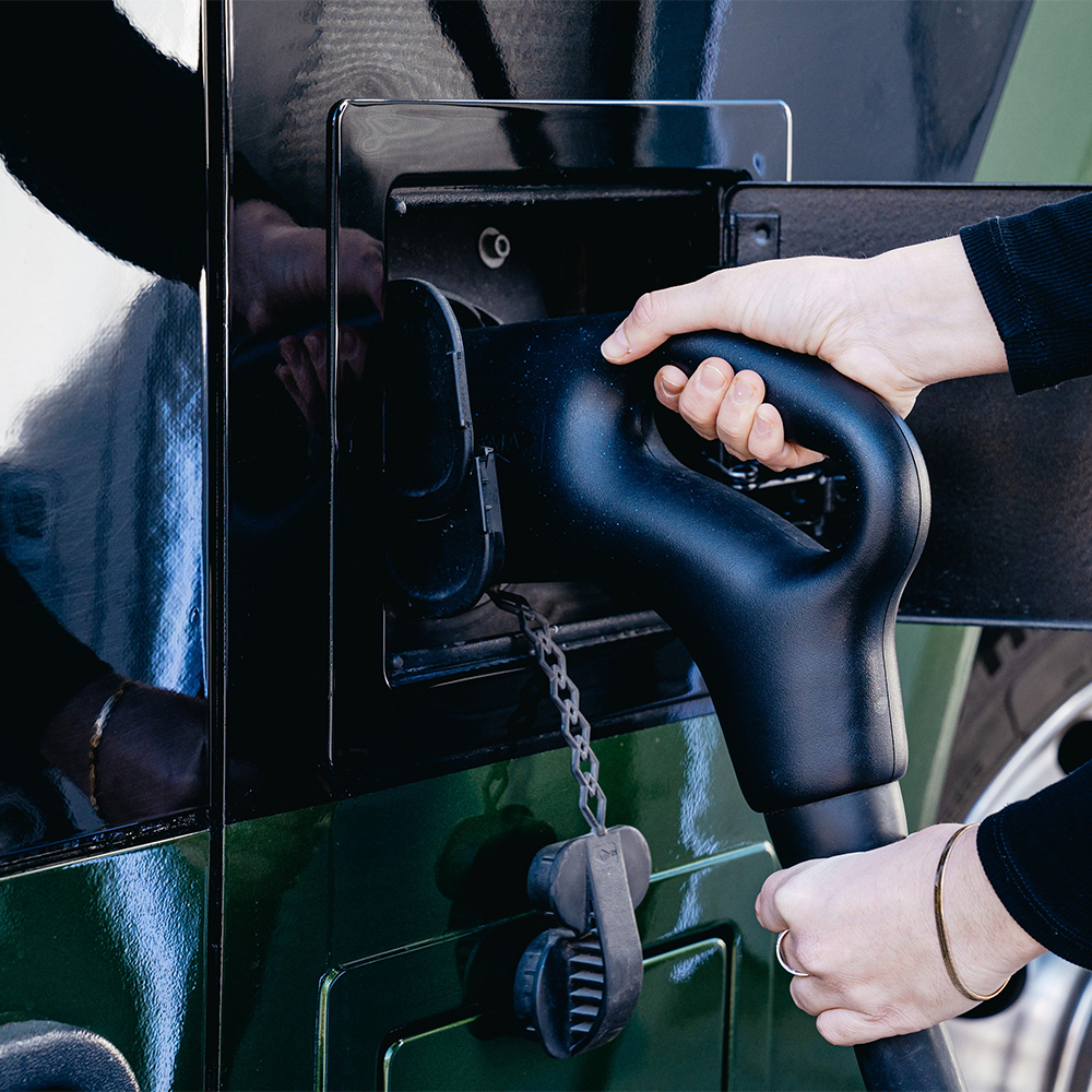 Eelctric bus charging