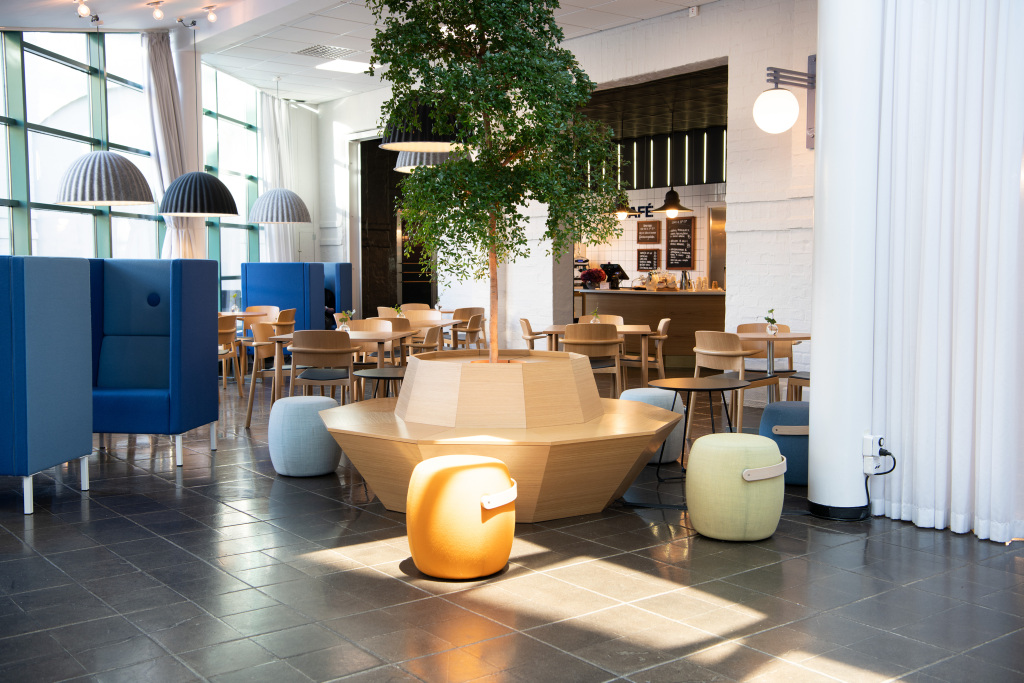 Scania Visitor Centre, Café 
Marcus Wallenberg Hall Interior