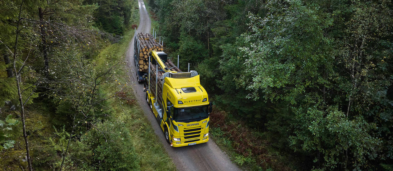 Electric Scania timber truck