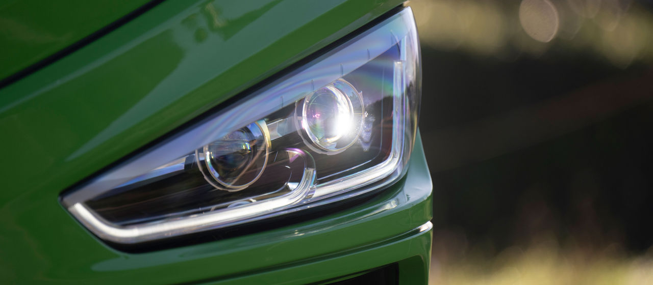 Bus headlight